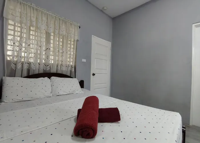 Guest house Sea Breeze Beachfront Cebu Argao