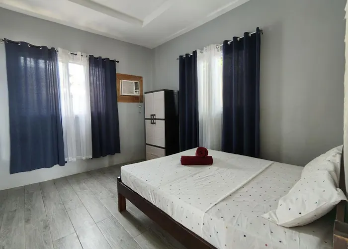 Guest house Sea Breeze Beachfront Cebu 4*